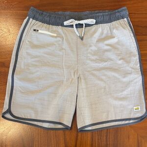 Vuori Banks Shorts